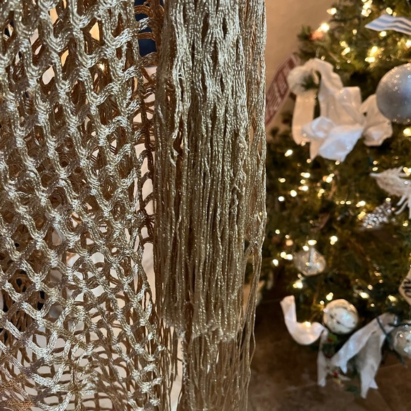 Ellie and Kate poncho can use as a cover up this summer one size - runs big. - Picture 9 of 13